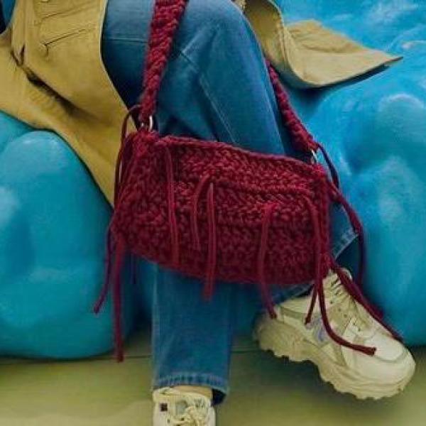 شنطة كليم بيرجاندي